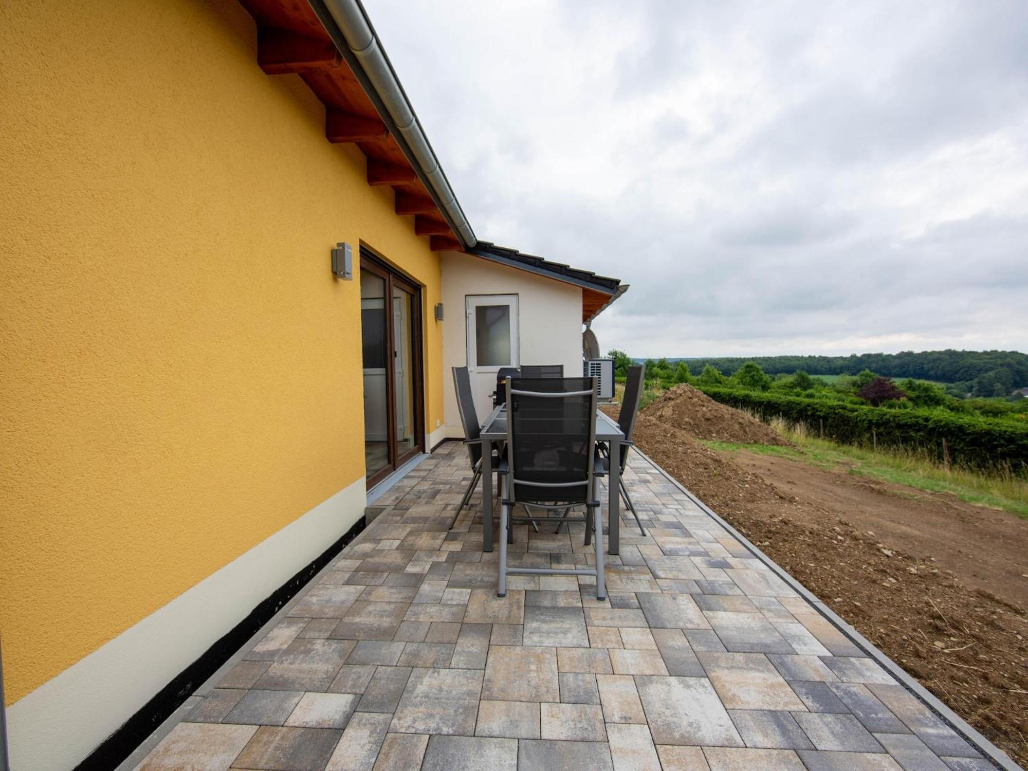 Tranquil Holiday Home In Filz In The Eifel With Garden Ngoại thất bức ảnh