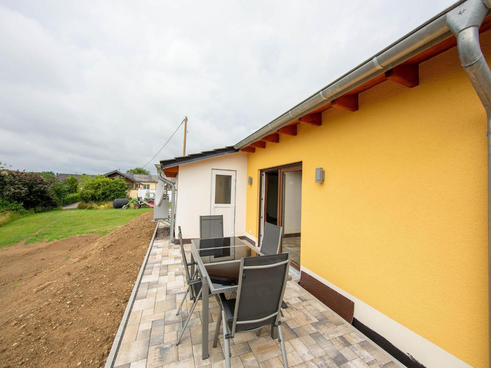 Tranquil Holiday Home In Filz In The Eifel With Garden Ngoại thất bức ảnh